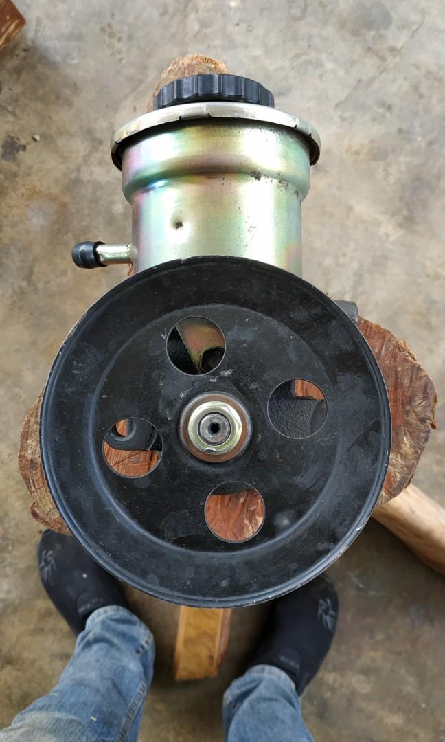Pump power steering toyota unser (petrol), Auto Accessories on Carousell