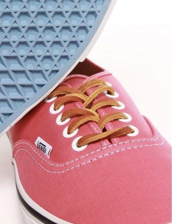 Salmon colored vans hotsell