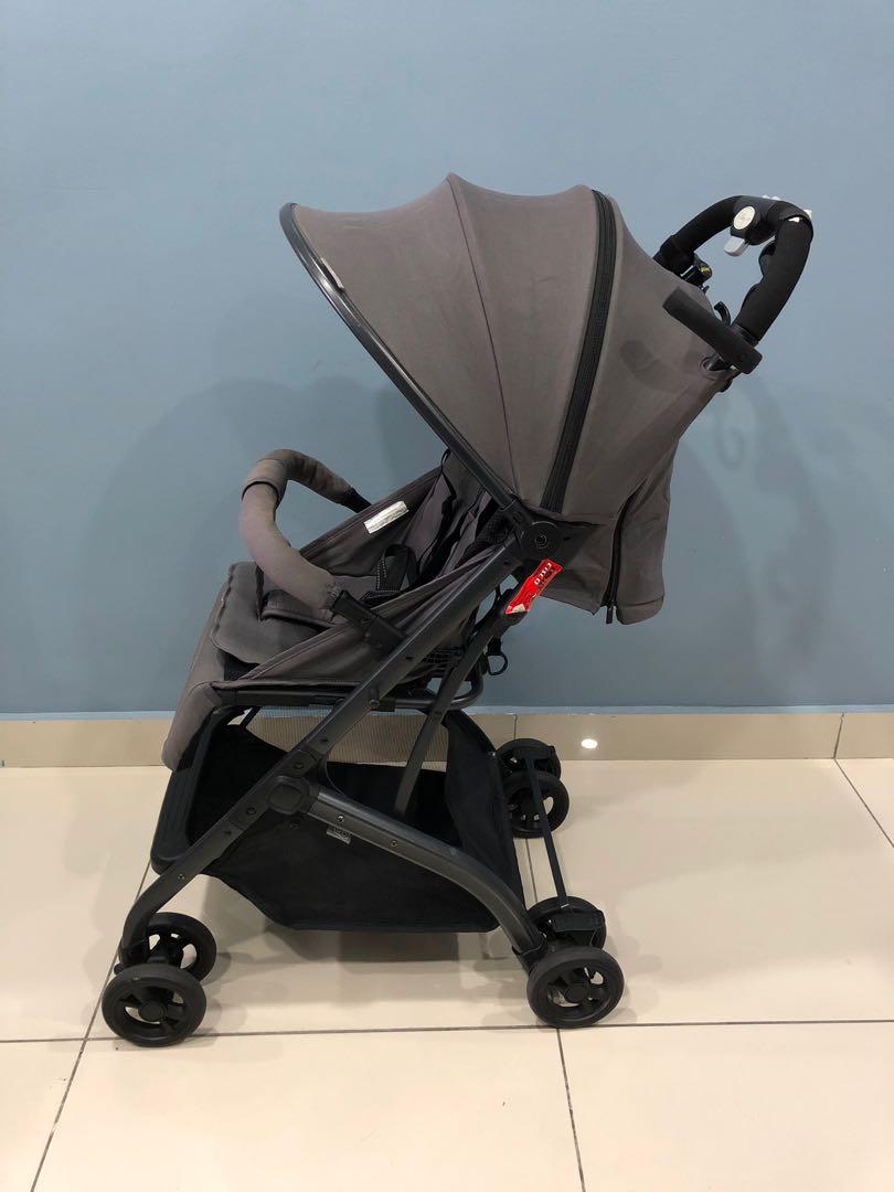Tobby compact stroller outlet