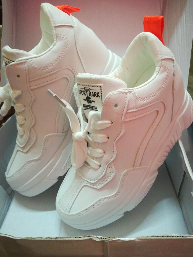 Hidden heel cheap sneaker