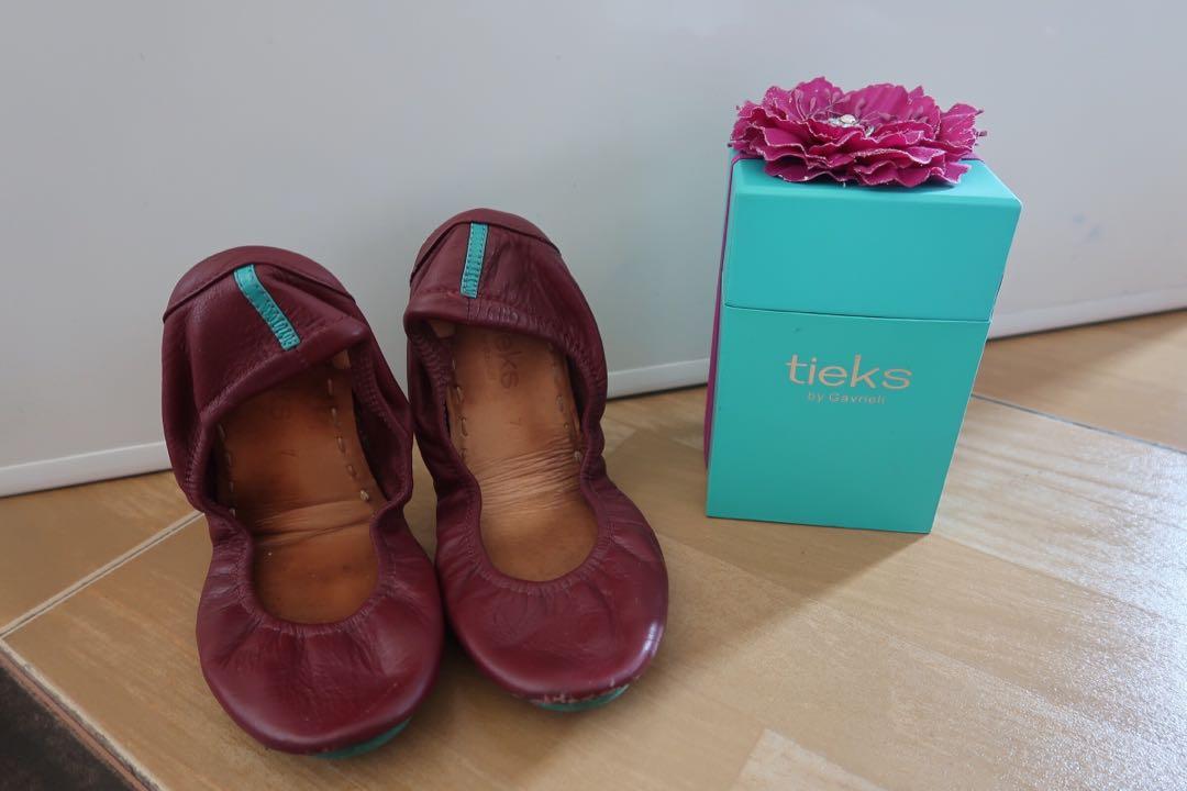Burgundy tieks best sale