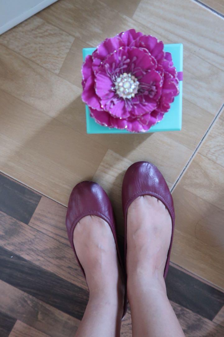 Burgundy tieks best sale
