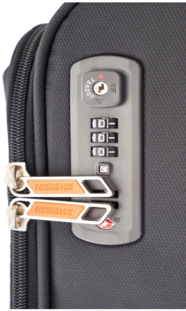 american tourister airliner spinner