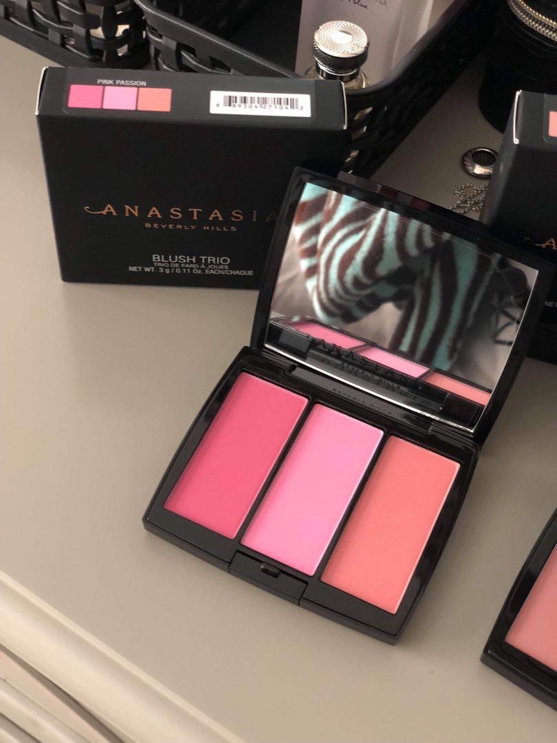 anastasia blush palette