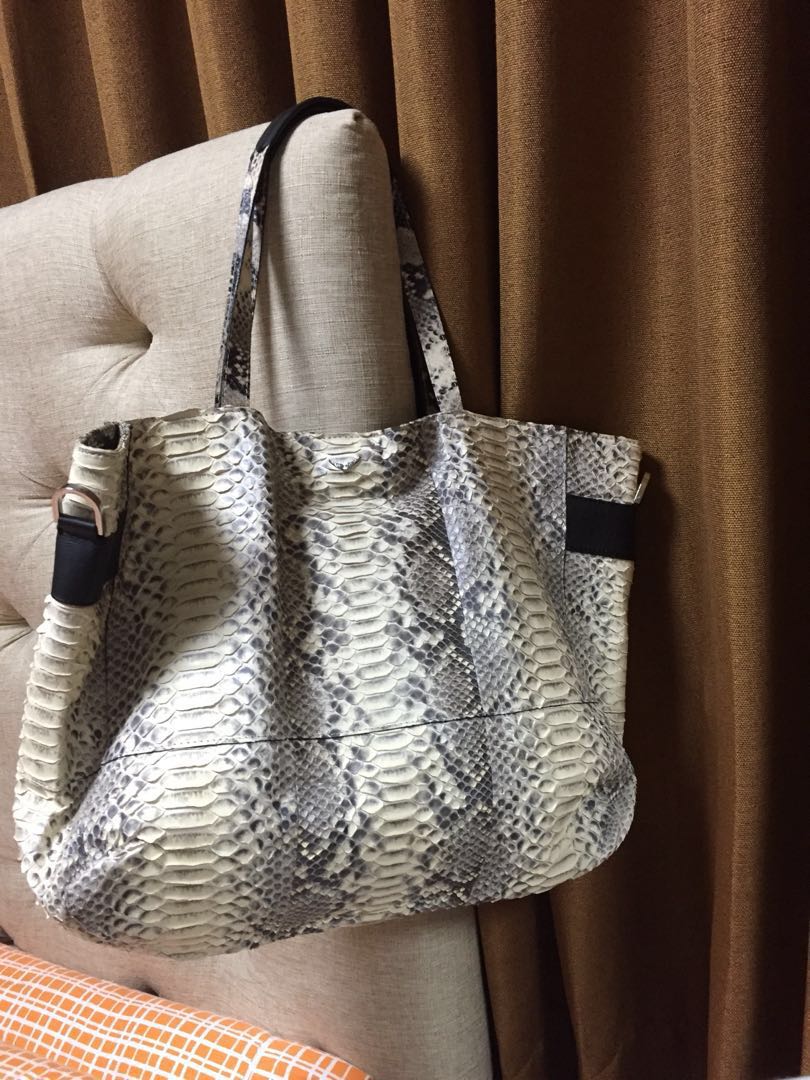 Zadig & Voltaire Tote, Luxury, Bags & Wallets on Carousell