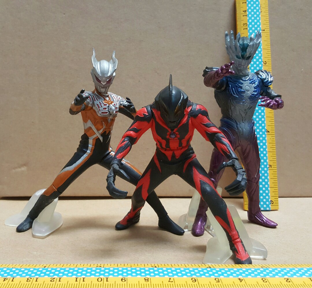 Unduh Gambar Ultraman Zero