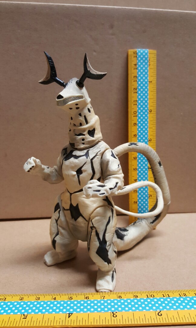 Bandai Ultraman Ultimate Monsters Part 3 Eleking Hobbies Toys