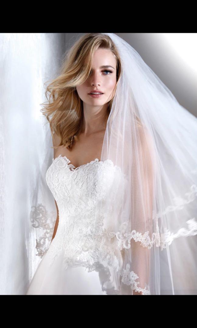 Elegant White Wedding Gown, Women's Fashion, Dresses & Sets, Evening