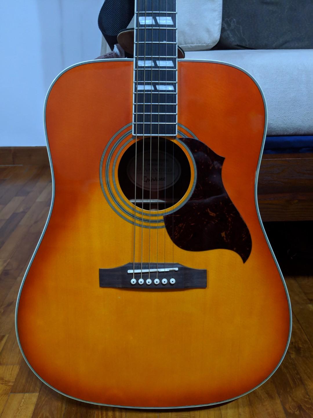 Epiphone 2014 Limited Edition Hummingbird Artist Acoustic Guitar, Hobbies   Toys, Music  Media, Musical Instruments on Carousell
