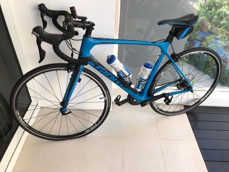 man giant road bikes