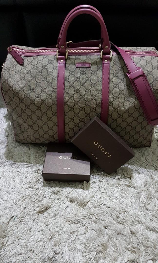 gucci duffle bag used