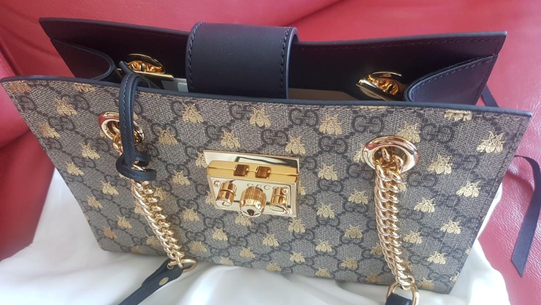 gucci padlock small gg bees shoulder bag