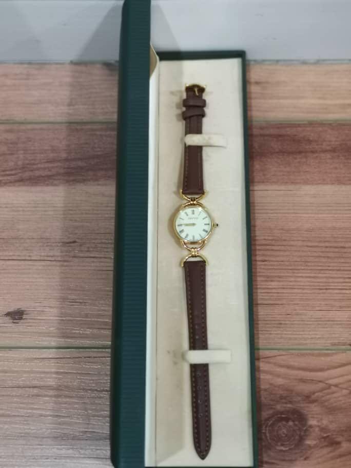 Gucci vintage classic women watch, Women's Fashion, Watches