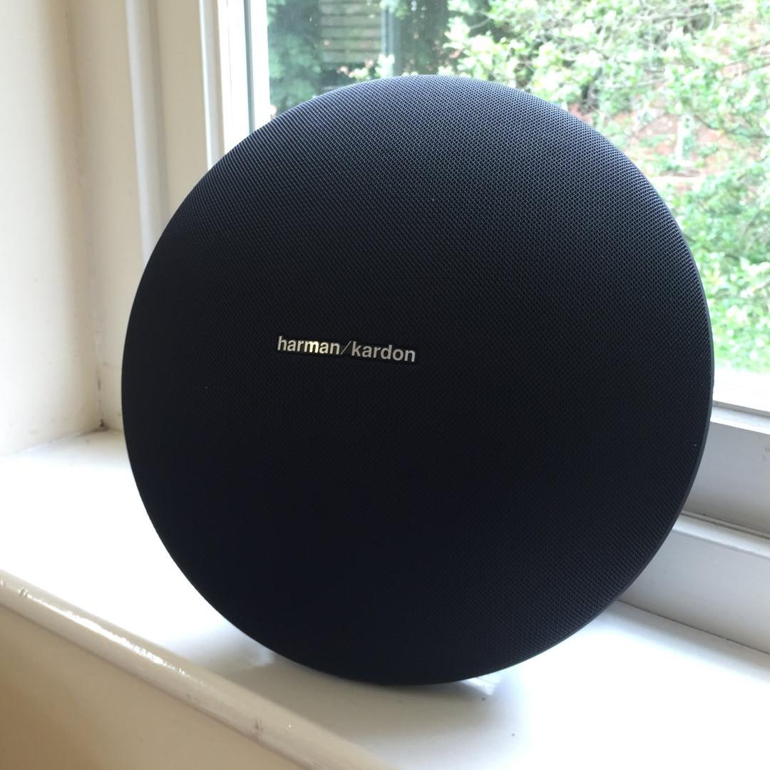 fake harman kardon onyx studio 4