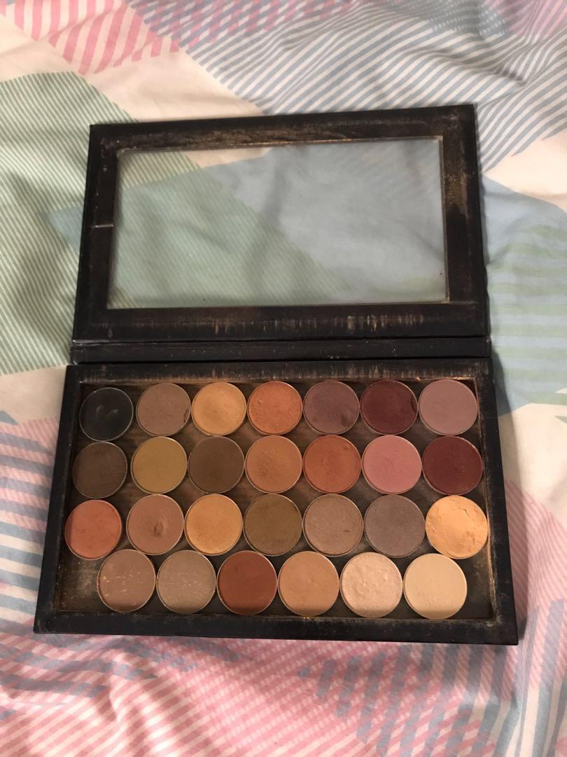Makeup Geek Single Eyeshadows Health Beauty Makeup On Carousell
