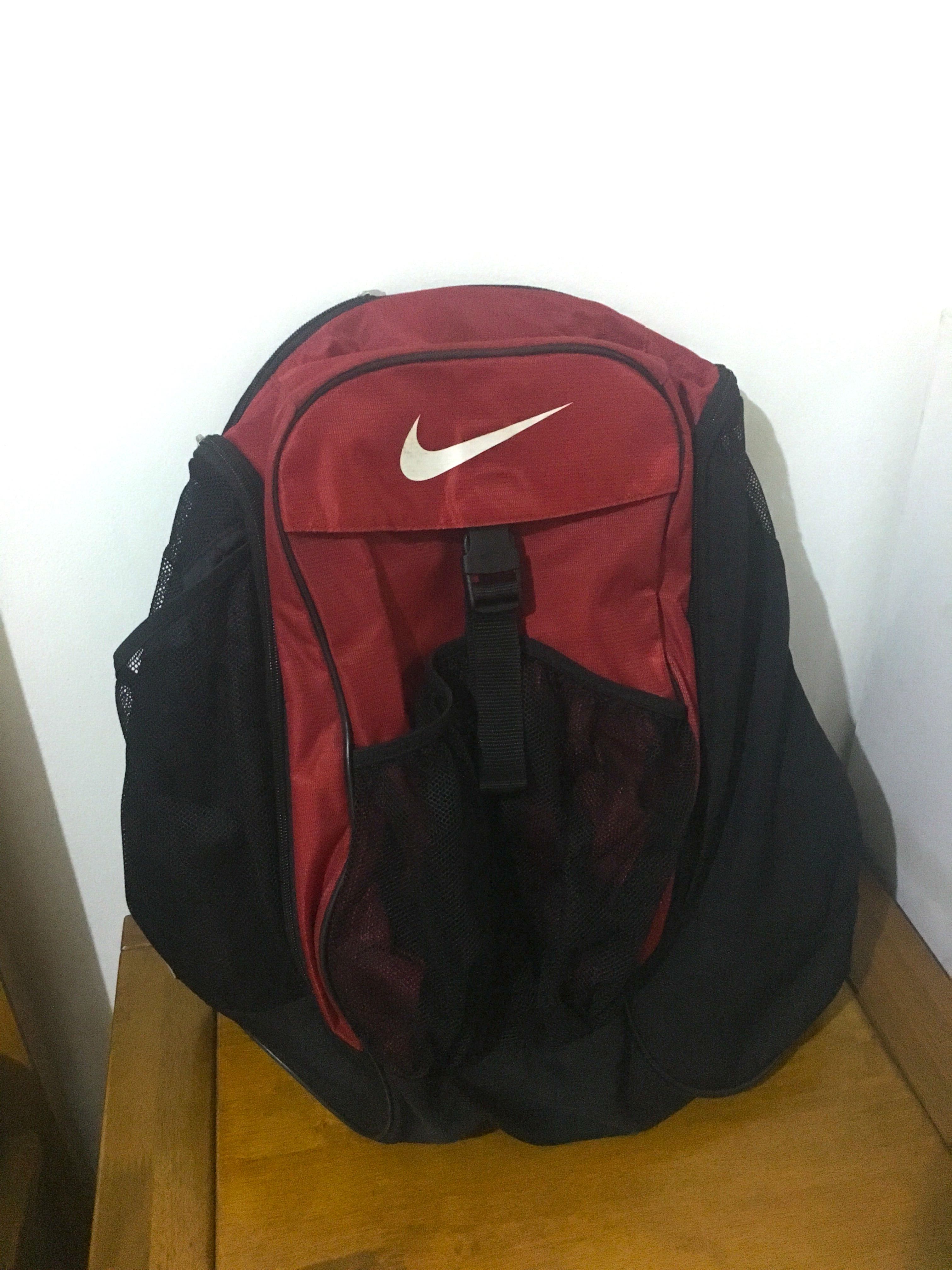 red nike sports bag