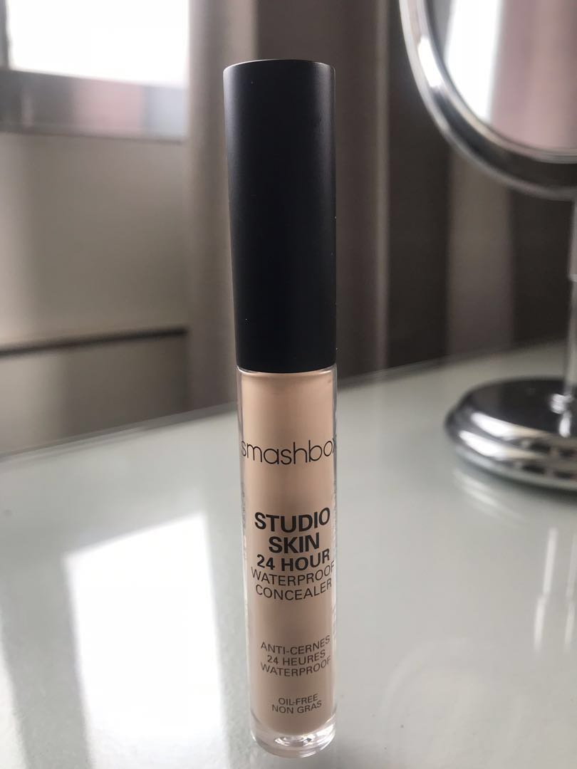 smashbox studio skin 24 hour waterproof concealer