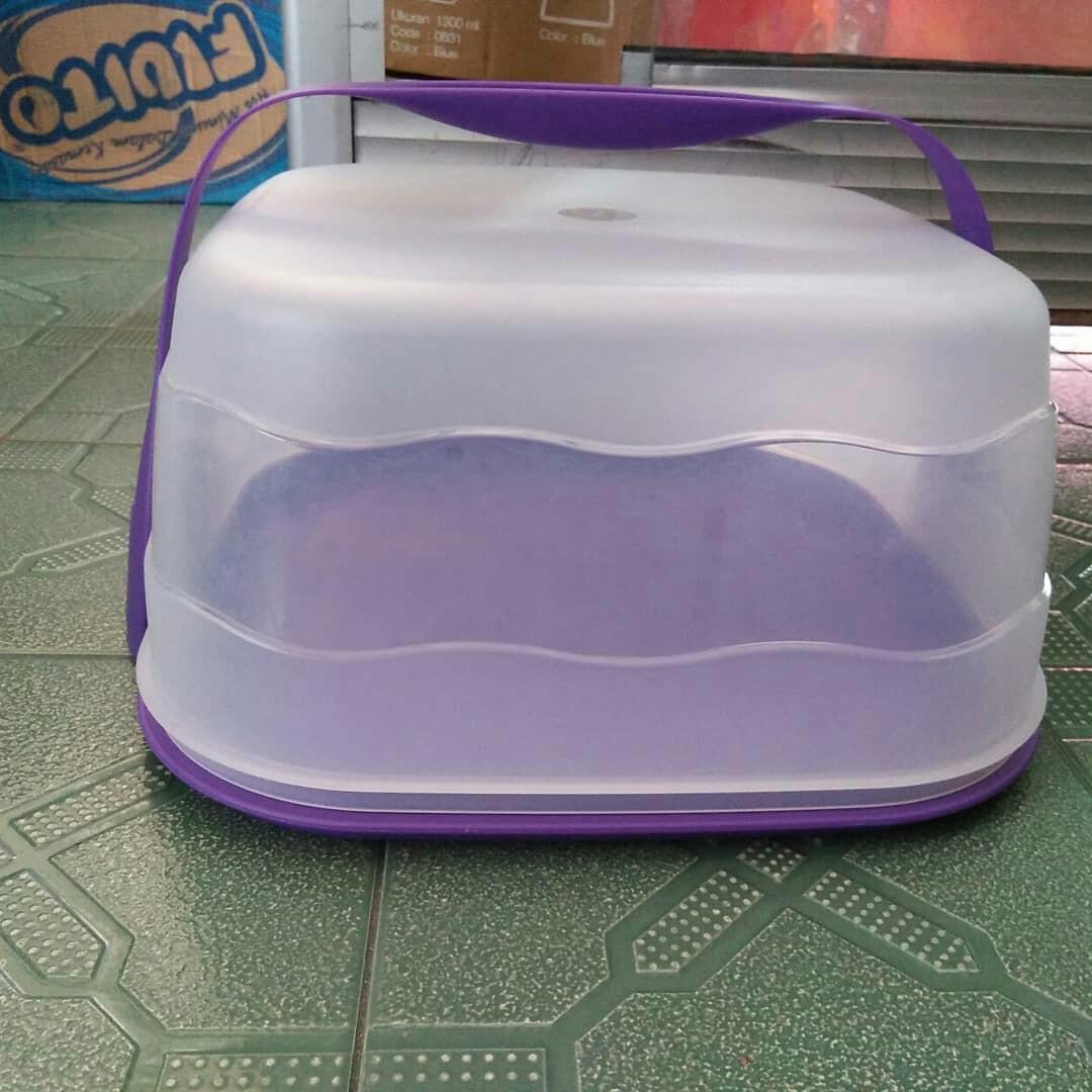 Tempat Kue Cake Taker Square Tupperware Kitchen Appliances On