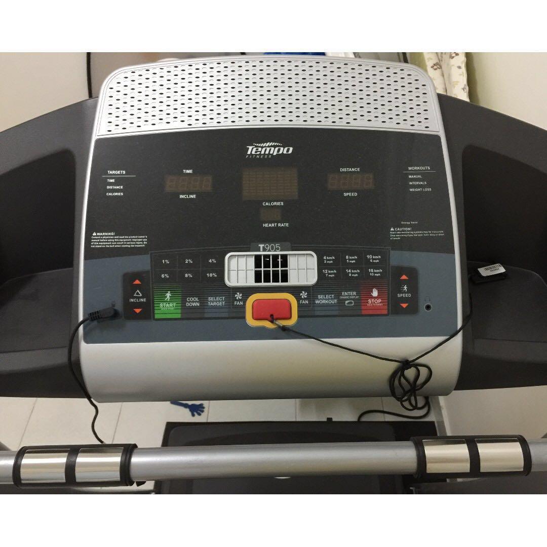 Treadmill Tempo Fitness T905, Sports Equipment, Exercise & Fitness