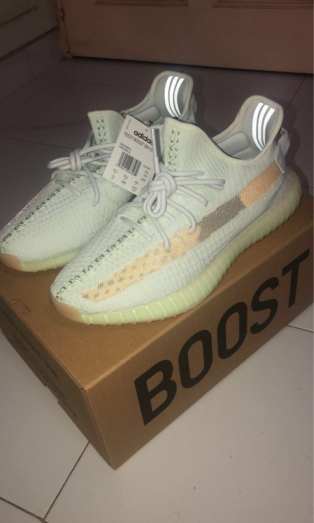 Adidas Adidas YEEZY BOOST 350 V2 HYPERSPACE