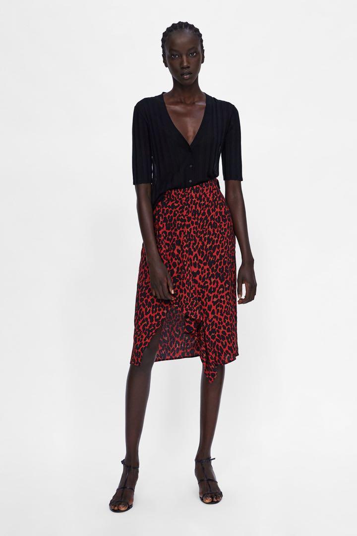 Zara Red Leopard Print Midi Skirt With Split Ruffle Detail Women s Fashion Bottoms Skirts on Carousell