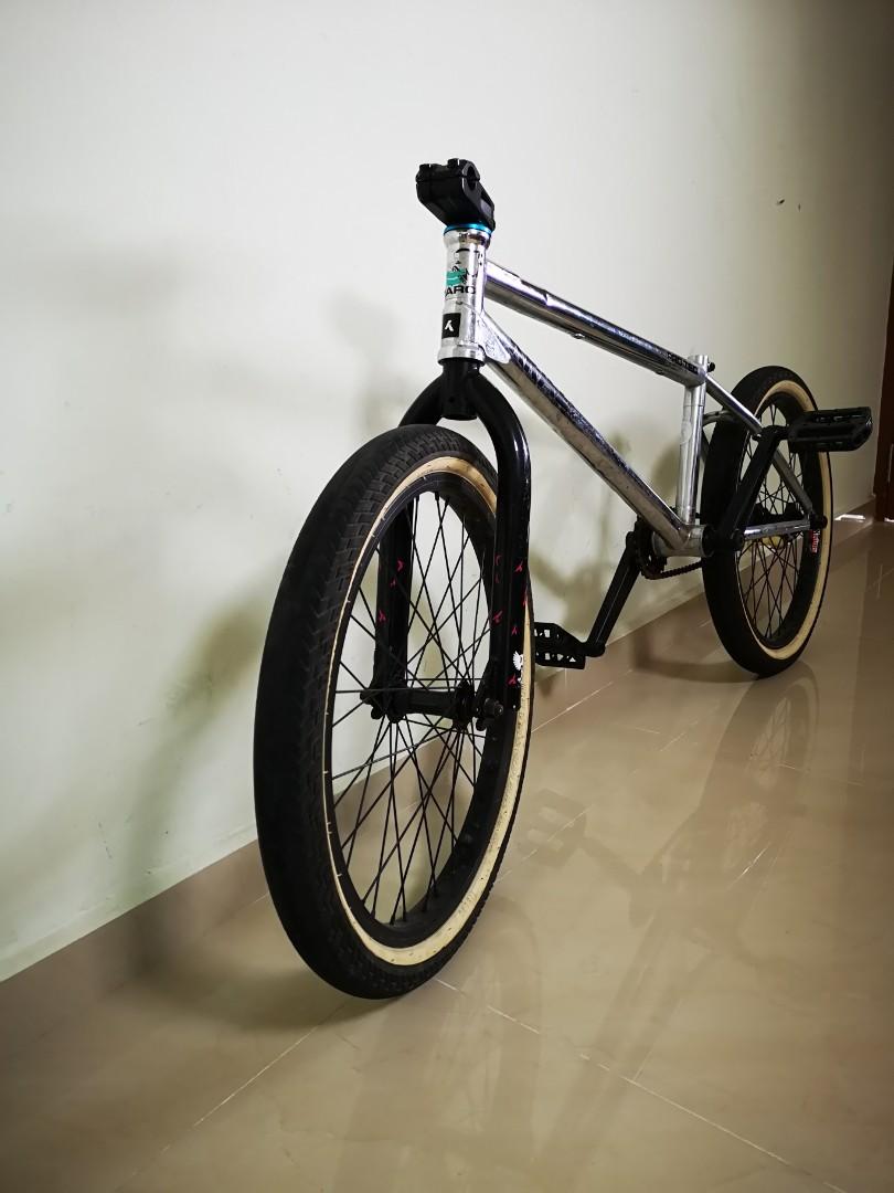 haro lineage frame