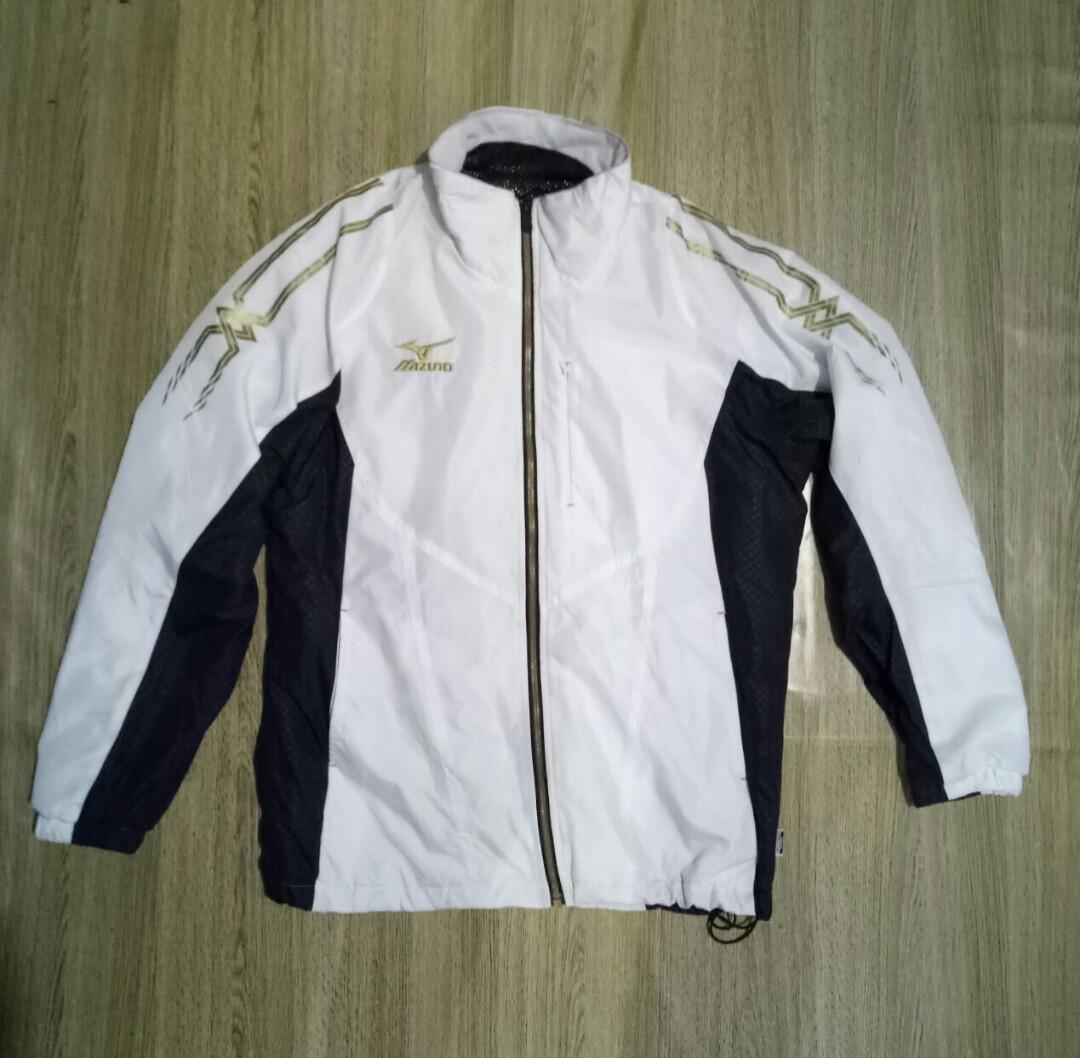 Jaket mizuno shop