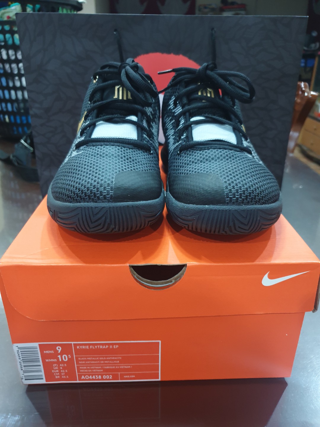 kyrie flytrap 2 black gold