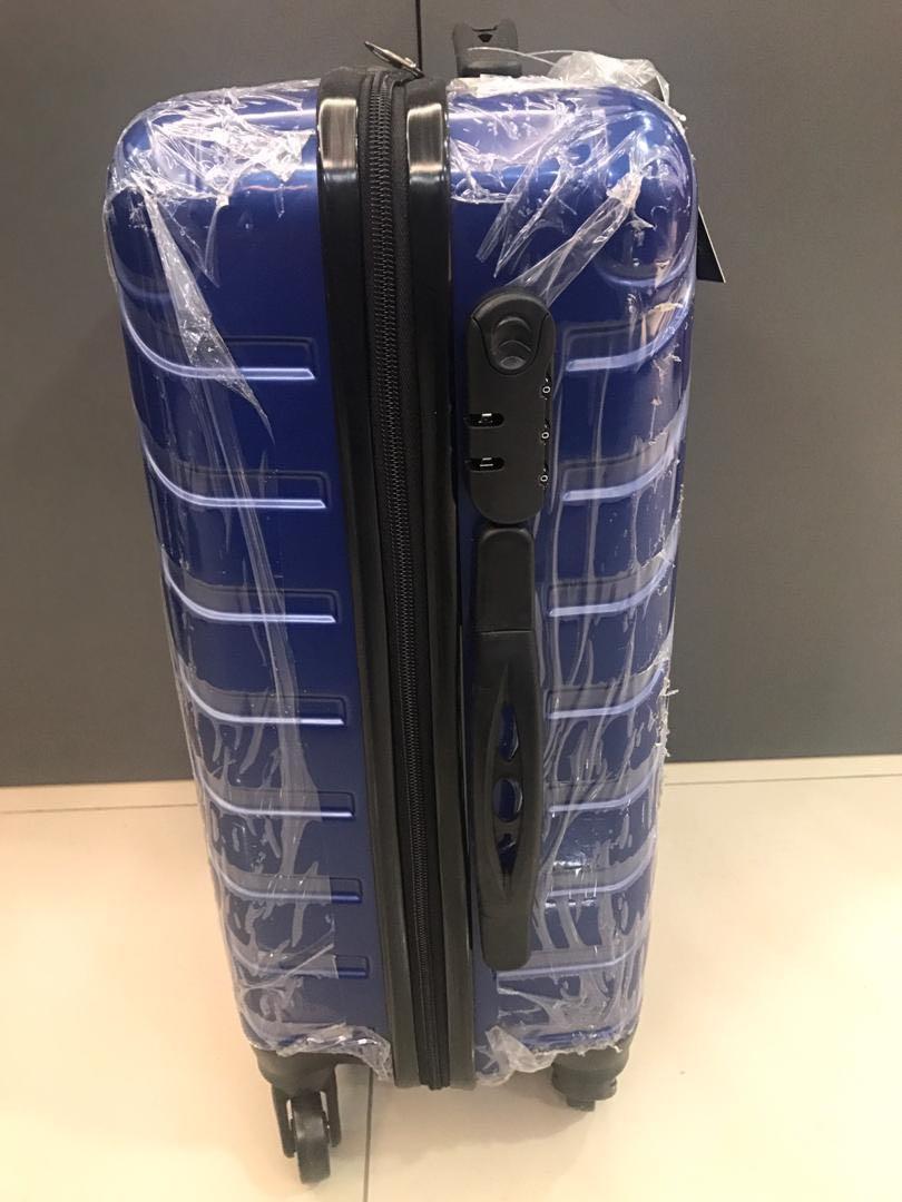 NEW anticrack luggage, Hobbies & Toys, Travel, Luggages on Carousell