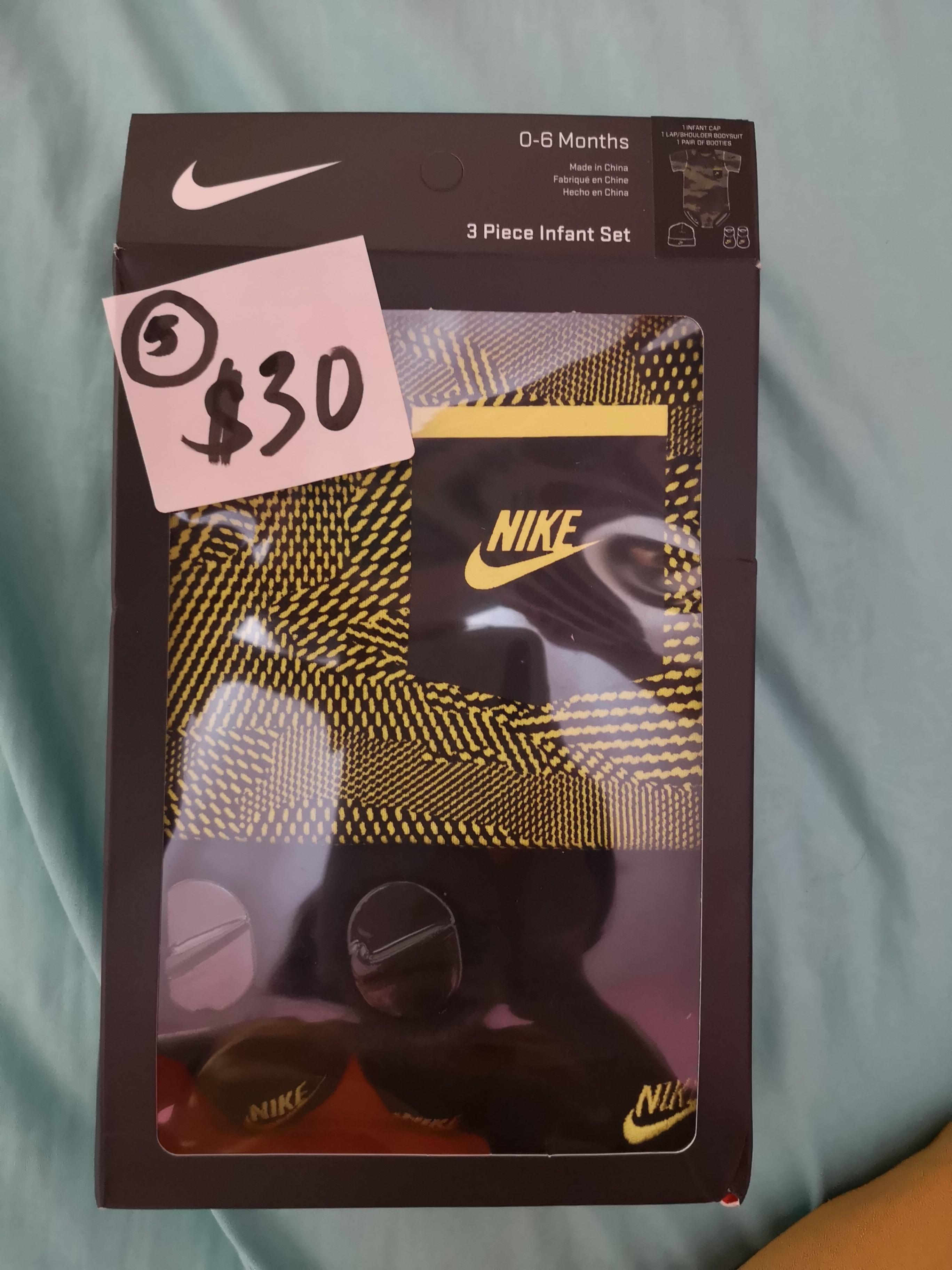 Nike 3 hotsell piece infant set