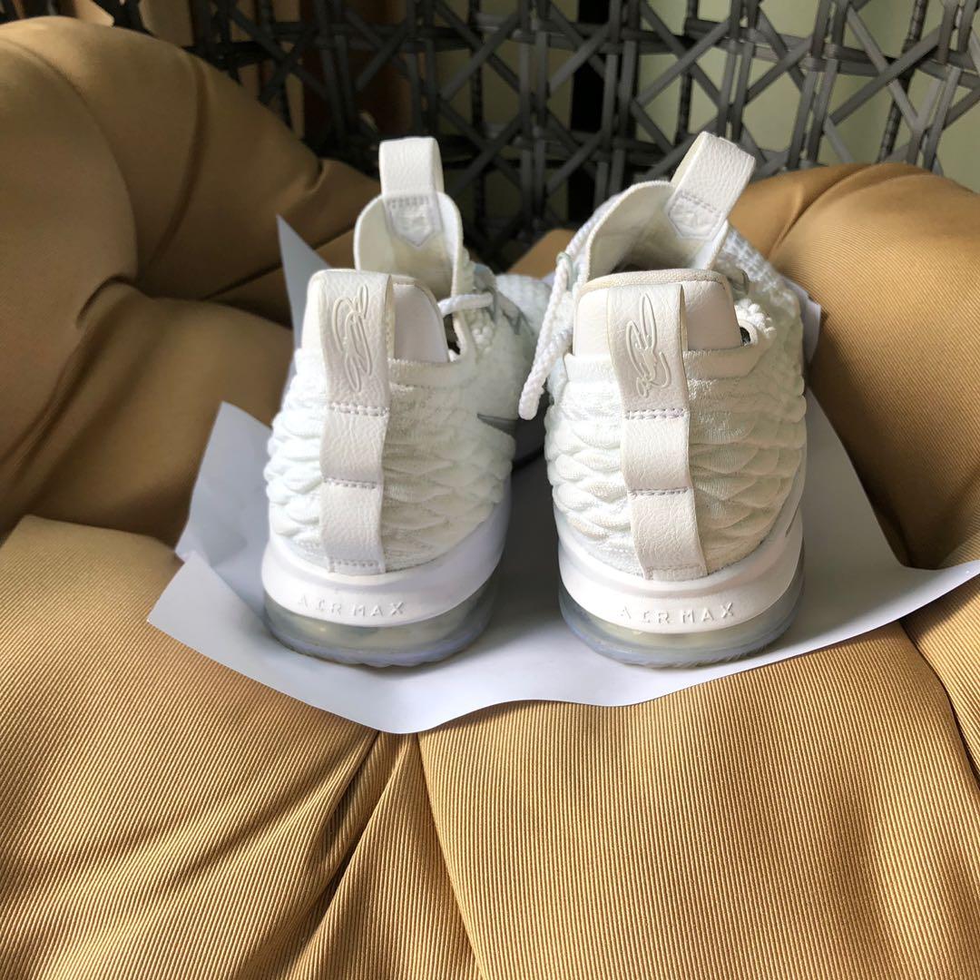 Triple white discount lebron 15