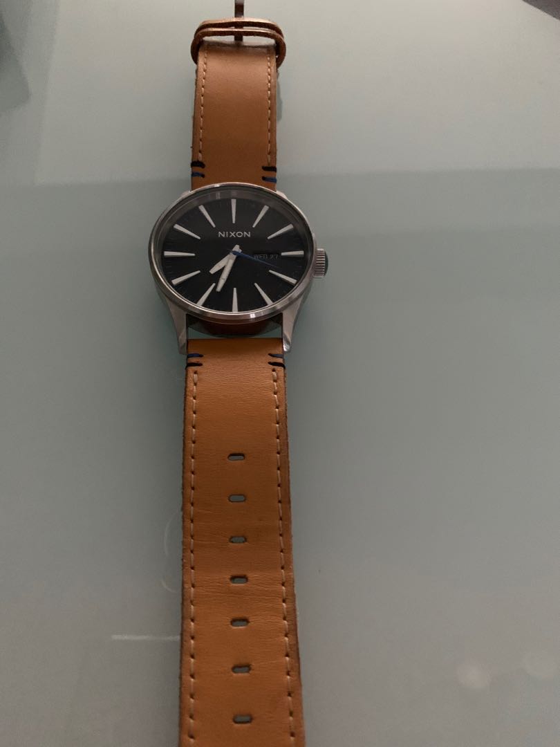 Nixon watch used Mobile Phones Gadgets Wearables Smart Watches on Carousell