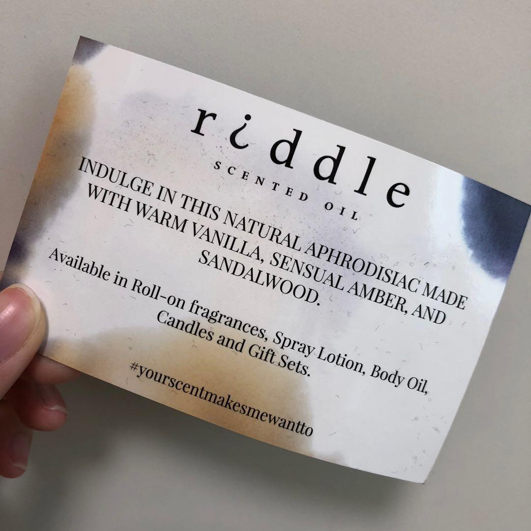 Riddle Oil Voyeur Perfume Roll On 3ml