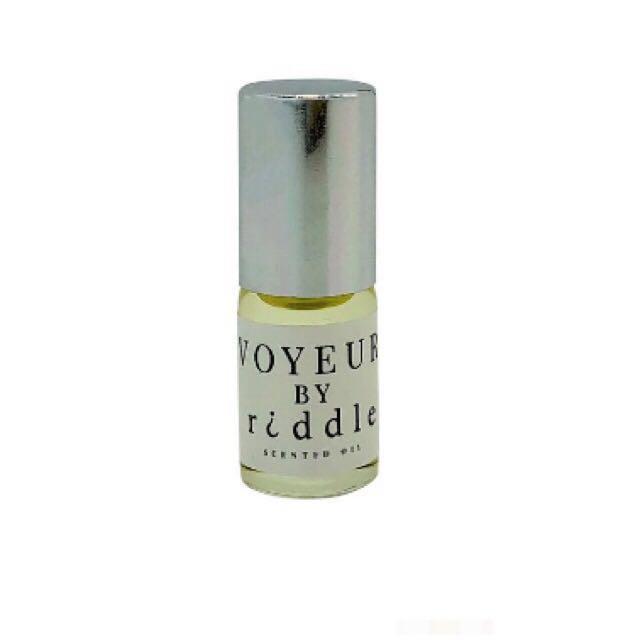 Riddle Oil Voyeur Perfume Roll On 3ml Health Beauty Perfumes Deodorants On Carousell