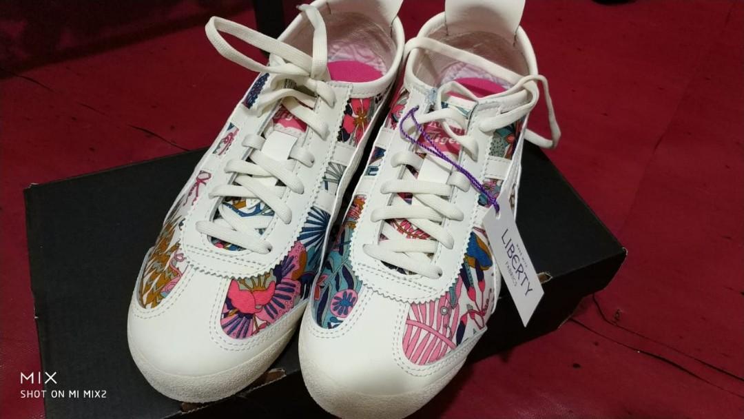Sepatu Keds Onitsuka Tiger Ori Women S Fashion Women S Shoes On Carousell