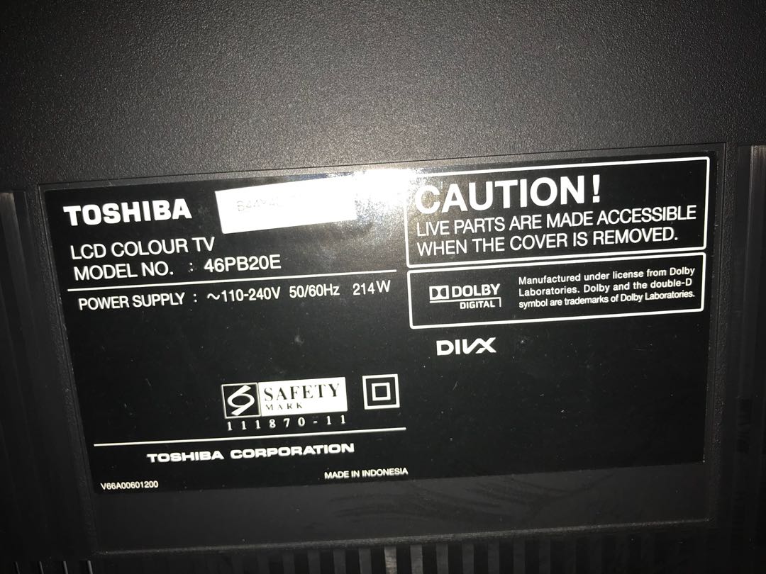 Toshiba 46” LCD TV, TV &amp; Home Appliances, TV &amp; Entertainment, TV on Carousell
