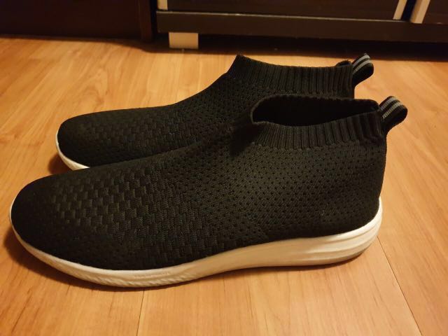World balance odyssey all black hotsell