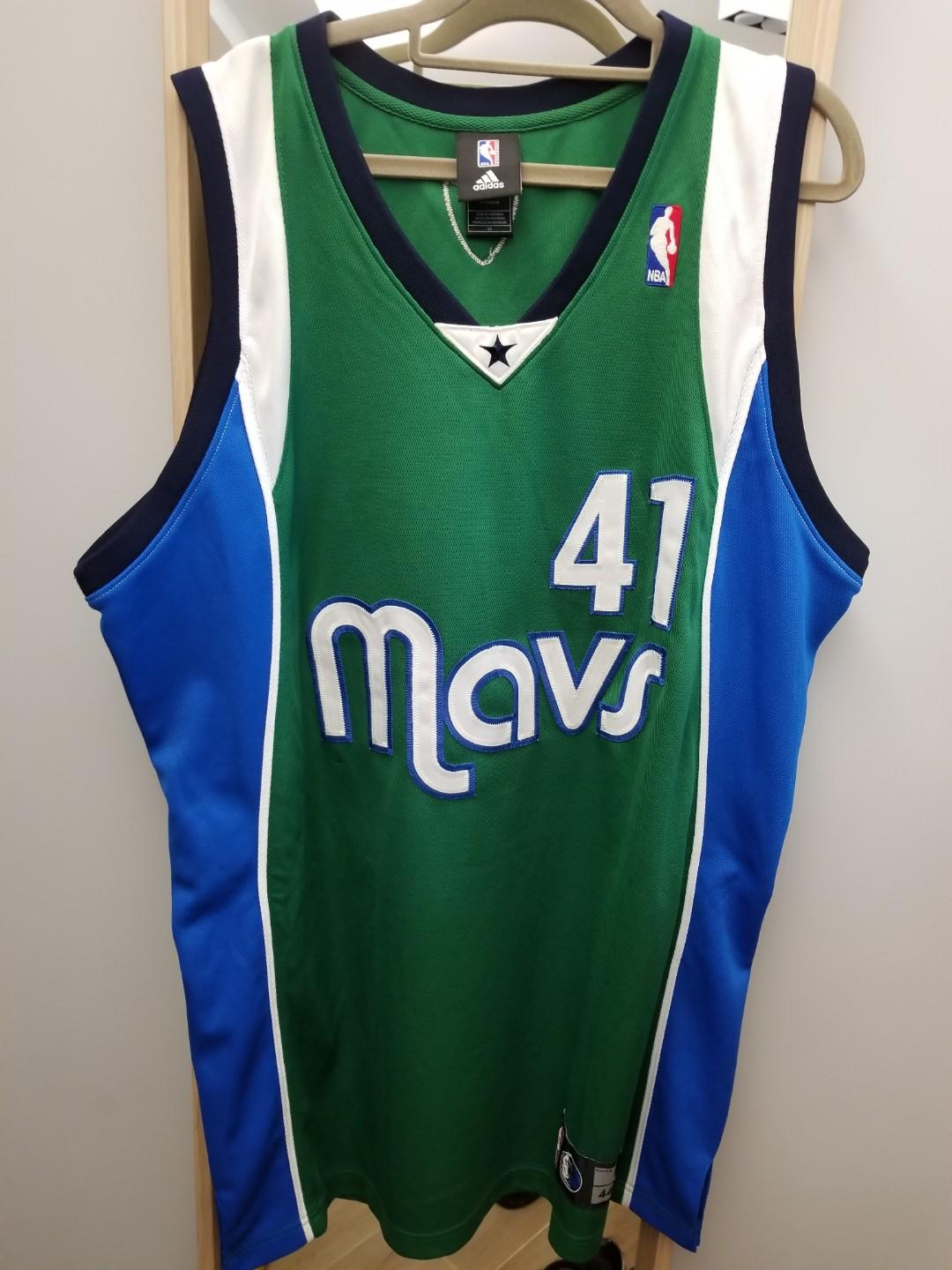 dirk green jersey