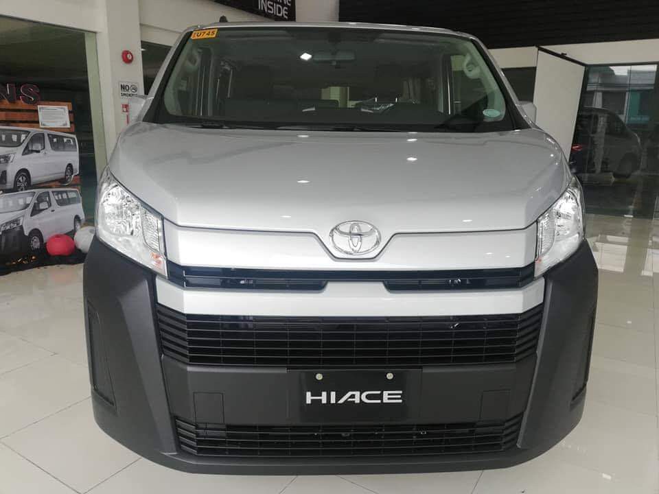 hiace deluxe 2019