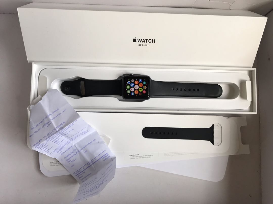 Apple Watch Iwatch Series 3 42mm Space Grey Mulus Ibox Elektronik Lainnya Di Carousell