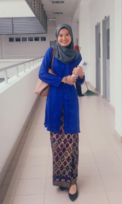 Baju kebaya royal blue discount