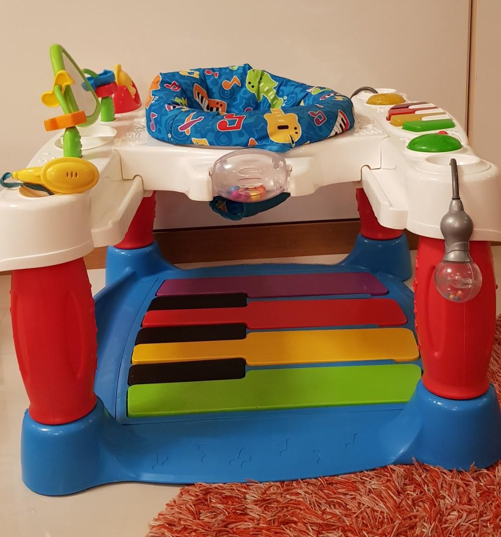 piano exersaucer