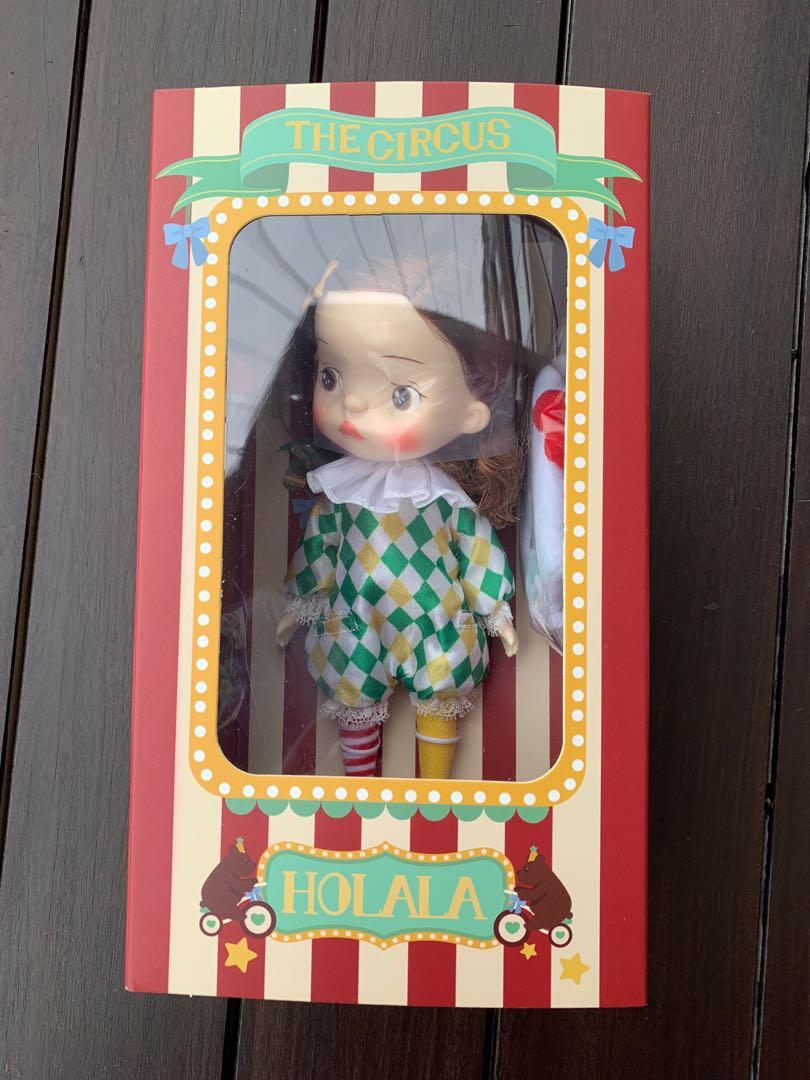 where to buy holala doll