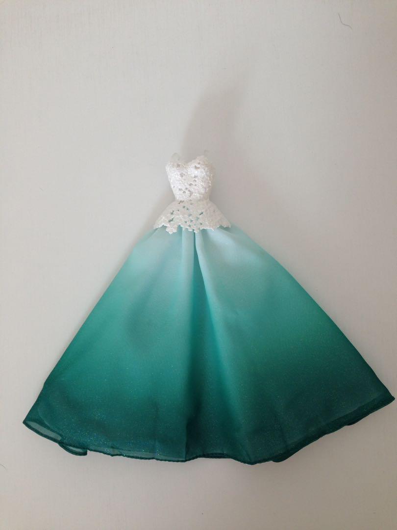 green holiday barbie