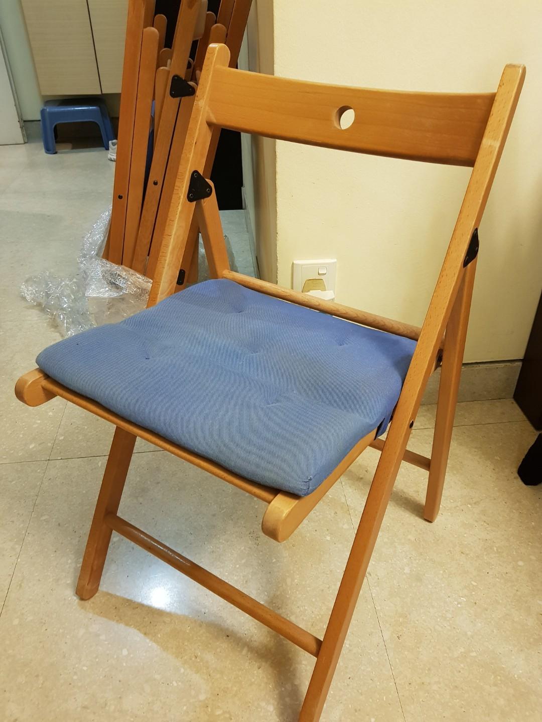 $10 folding chairs