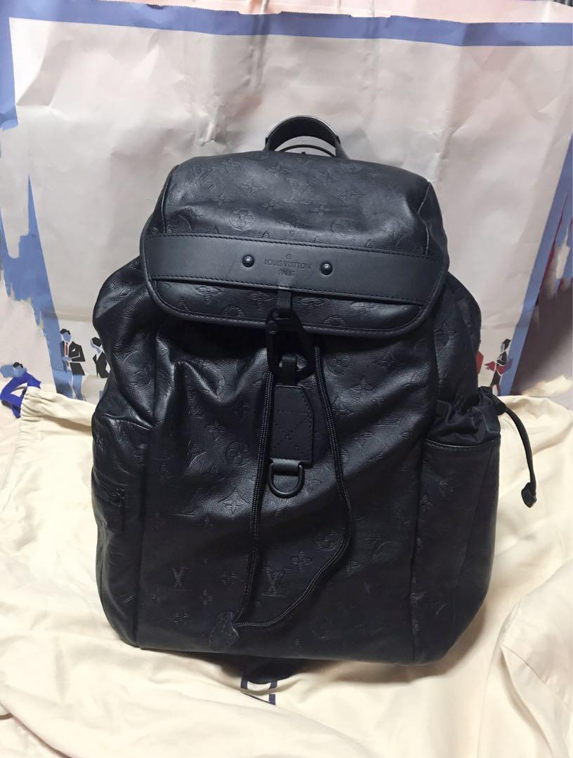 LV Discovery backpack M43680, 男裝, 男裝袋 ＆ 銀包 - Carousell
