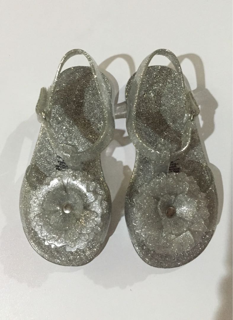 old navy jelly sandals baby