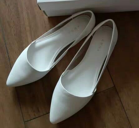 white mesh flats