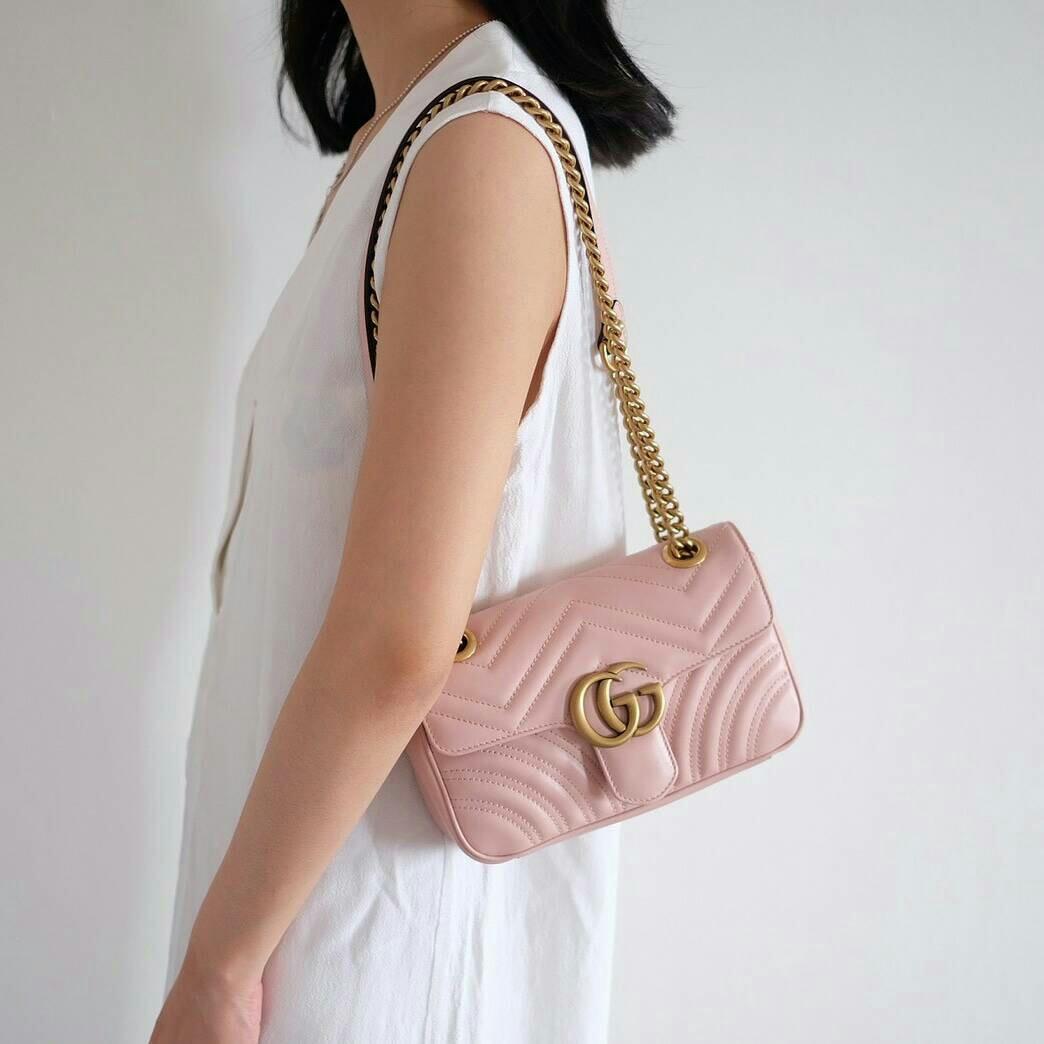 Gucci marmont mini online 22 cm