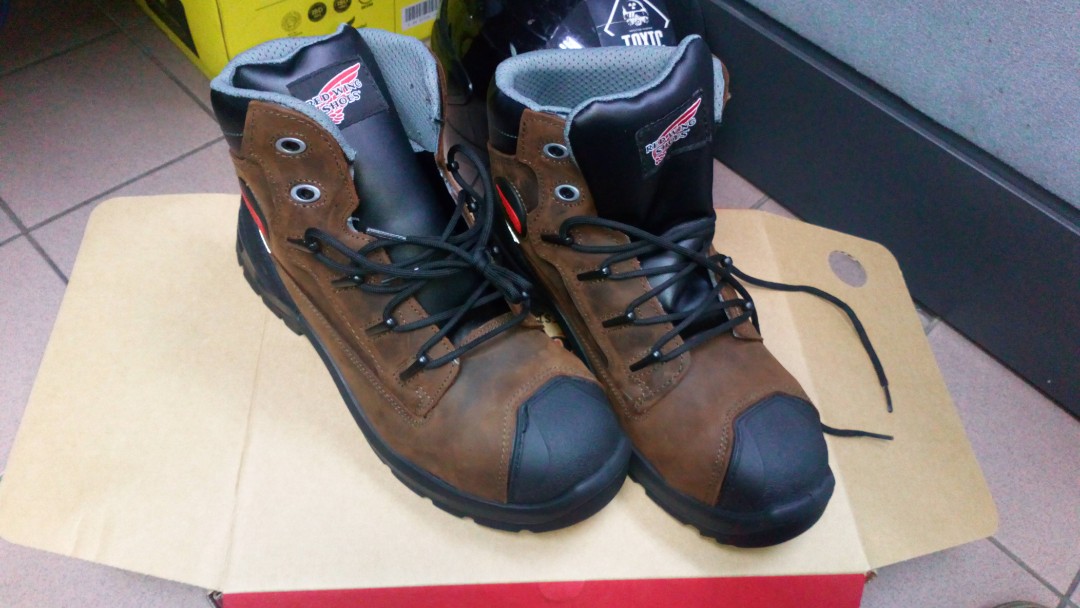 red wing safety shoes price